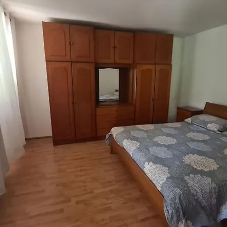 Sarmantna Kamena Kuca Sarita Prázdninový dům *