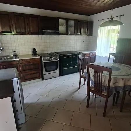 Sarmantna Kamena Kuca Sarita Prázdninový dům *